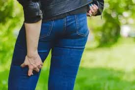 Download Sciatic nerve pain pictures 304 images74